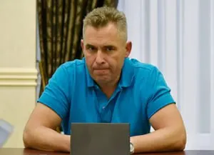 Совет Европейского союза расширил санкционный список против России: под ограничения попали свыше 80 физических лиц и организаций, в том числе бывший детский уполномоченный и генпрокурор.
