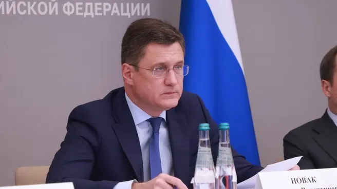 Обсуждены шаги по поставкам топлива в нескольких регионах и корректировки графиков поставок.