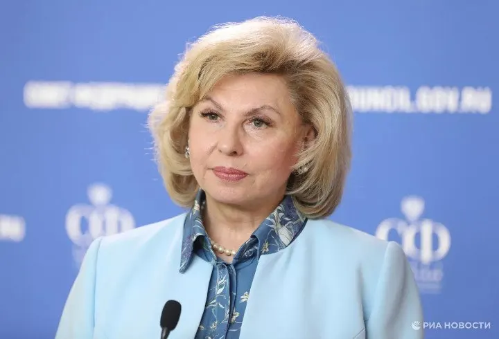 Татьяна Москалькова покидает пост после двух пятилетних сроков. Сегодня депутаты рассмотрят кандидатуры её преемника — среди основных претендентов Яна Лантратова, Артём Прокофьев и Иван Сухарев.