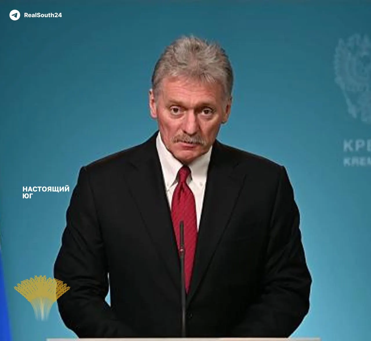 Кремль заявляет, что снижение мощности НПЗ — результат сезонных работ и не угрожает снабжению топливом, хотя в результате атак и пожаров из строя вывели примерно четверть мощностей; правительство продлило запрет на экспорт бензина до 31 июля.