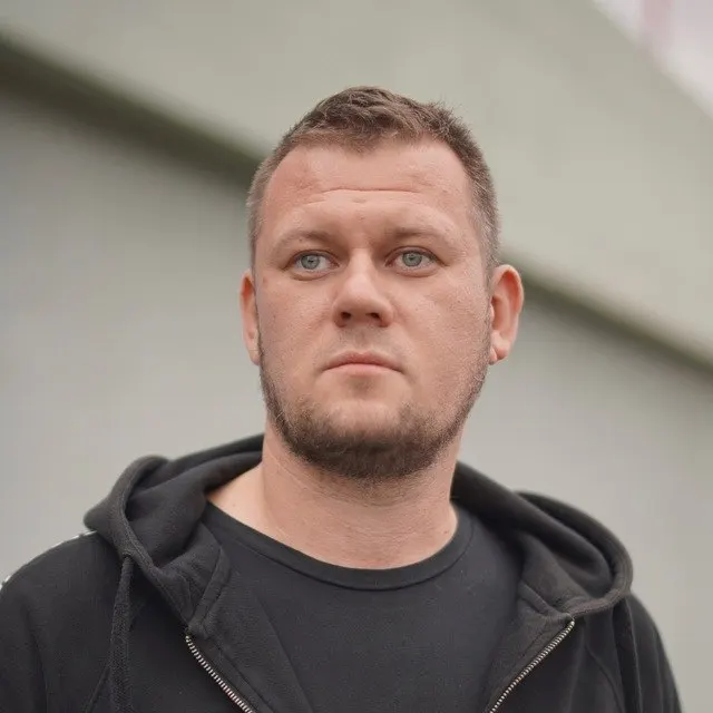Министерство юстиции внесло в реестр «иностранных агентов» блогера и журналиста Дениса Казанского. Он заявляет, что не имеет российского гражданства и ожидал более жёстких обвинений.
