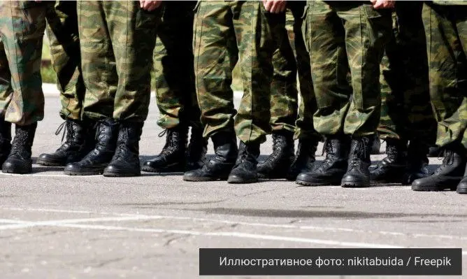 Стороны продлили режим прекращения огня до 11 мая и согласовали один из крупнейших обменов военнопленными — по тысяче с каждой стороны.