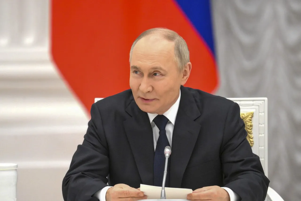 Президент заявил, что РФ располагает возможностями для адекватного ответа на попытки уничтожить российские позиции ПВО в Калининградской области.
