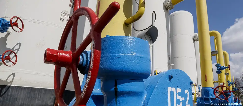 Украина не продлила контракт с «Газпромом», и с 1 января 2025 года прекратился транзит российского газа в Европу через её территорию. Наибольшие последствия испытала Молдова; другие страны перенастроили маршруты поставок.