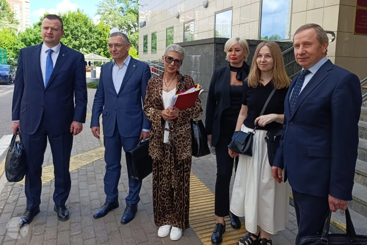 Апелляция оставила в силе решение по иску Минюста о лишении адвокатского статуса трёх юристов; их представители считают, что Минюст превысил полномочия и вопрос должен решаться Советам адвокатской палаты.