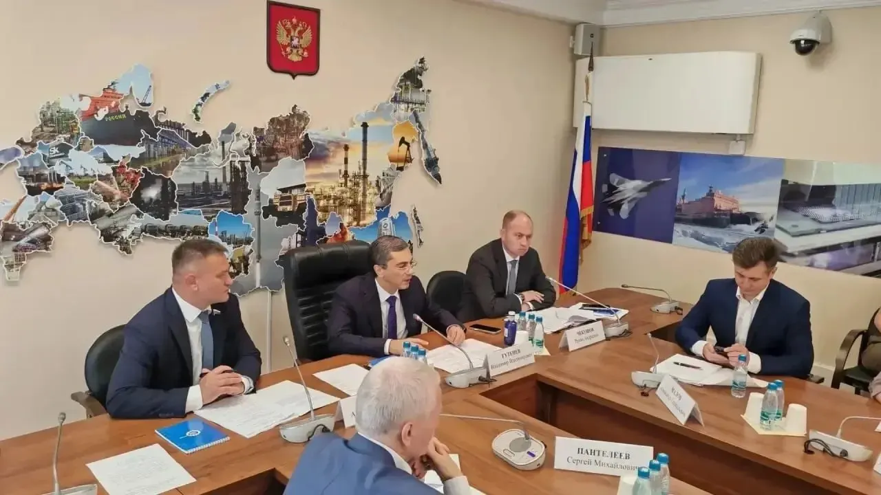 Депутат подготовил законопроект, который даст профильным министерствам доступ к данным ФНС для отслеживания формирования цен на каждом этапе — от производства до магазина, чтобы оперативно выявлять и устранять причины резкого подорожания.