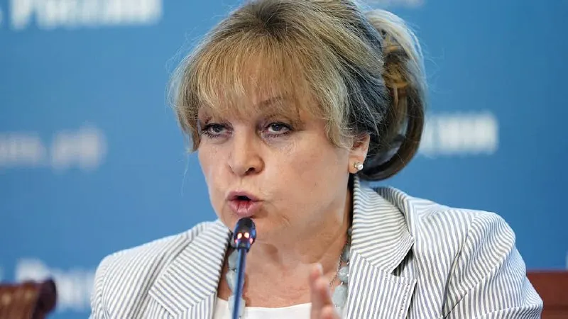 Глава Центральной избирательной комиссии призвала желающих стать наблюдателями от Общественной палаты и попросила журналистов вдумчиво освещать ход голосования.