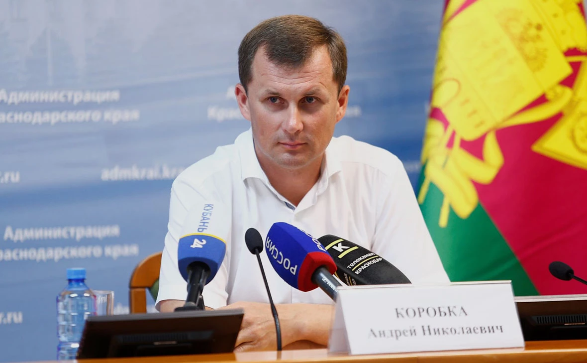 Суд заменил меру пресечения на подписку о невыезде; за полгода в СИЗО следственные действия практически не проводились, а по делу о хищении на 15 млн рублей рассматривался антикоррупционный иск об изъятии имущества на 10 млрд рублей.