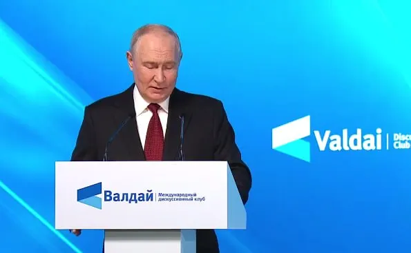 Лидер страны обозначил причины действий и подчеркнул необходимость мирного решения и диалога, указав на роль НАТО и угрозы безопасности.